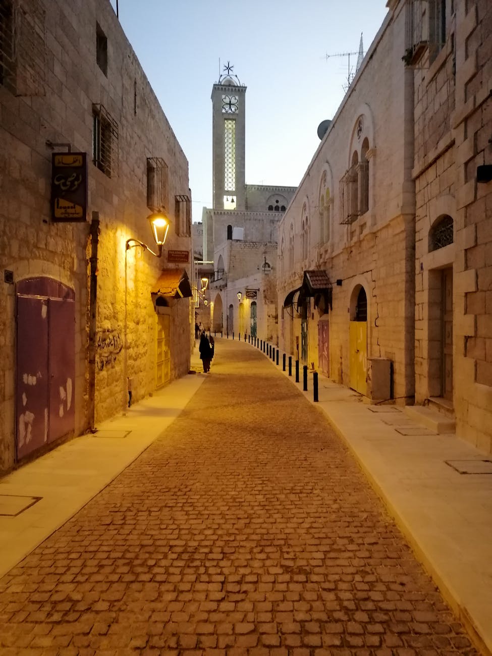 alley in bethlehem