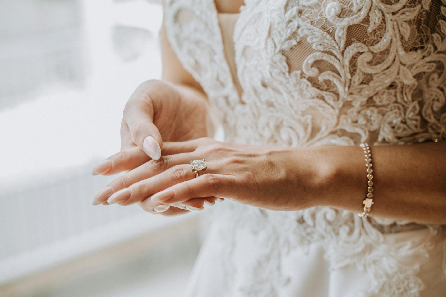 close up of the brides hands
