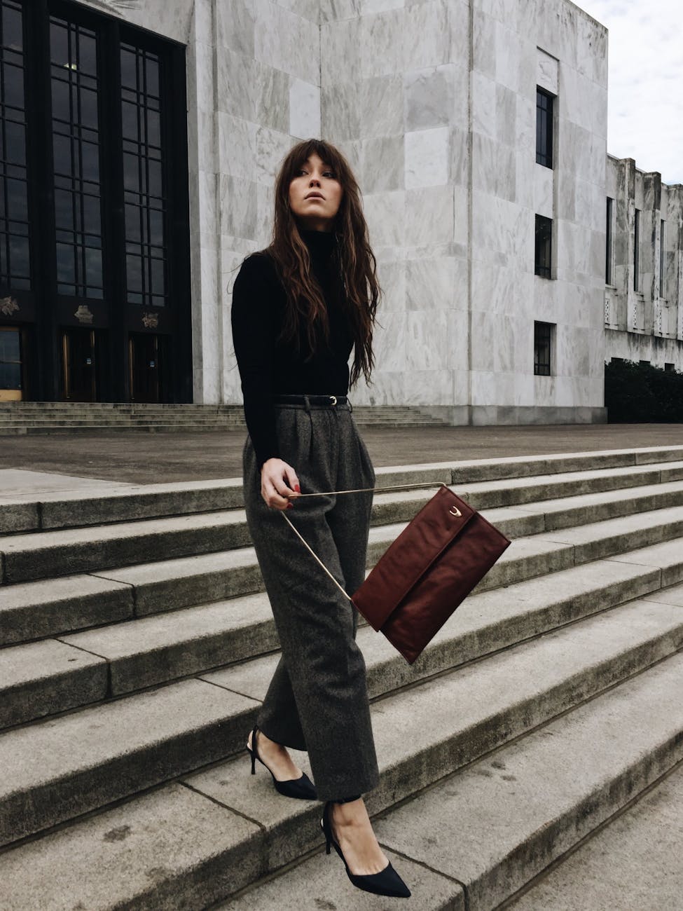 modern elegance in salem fashion on capitol steps