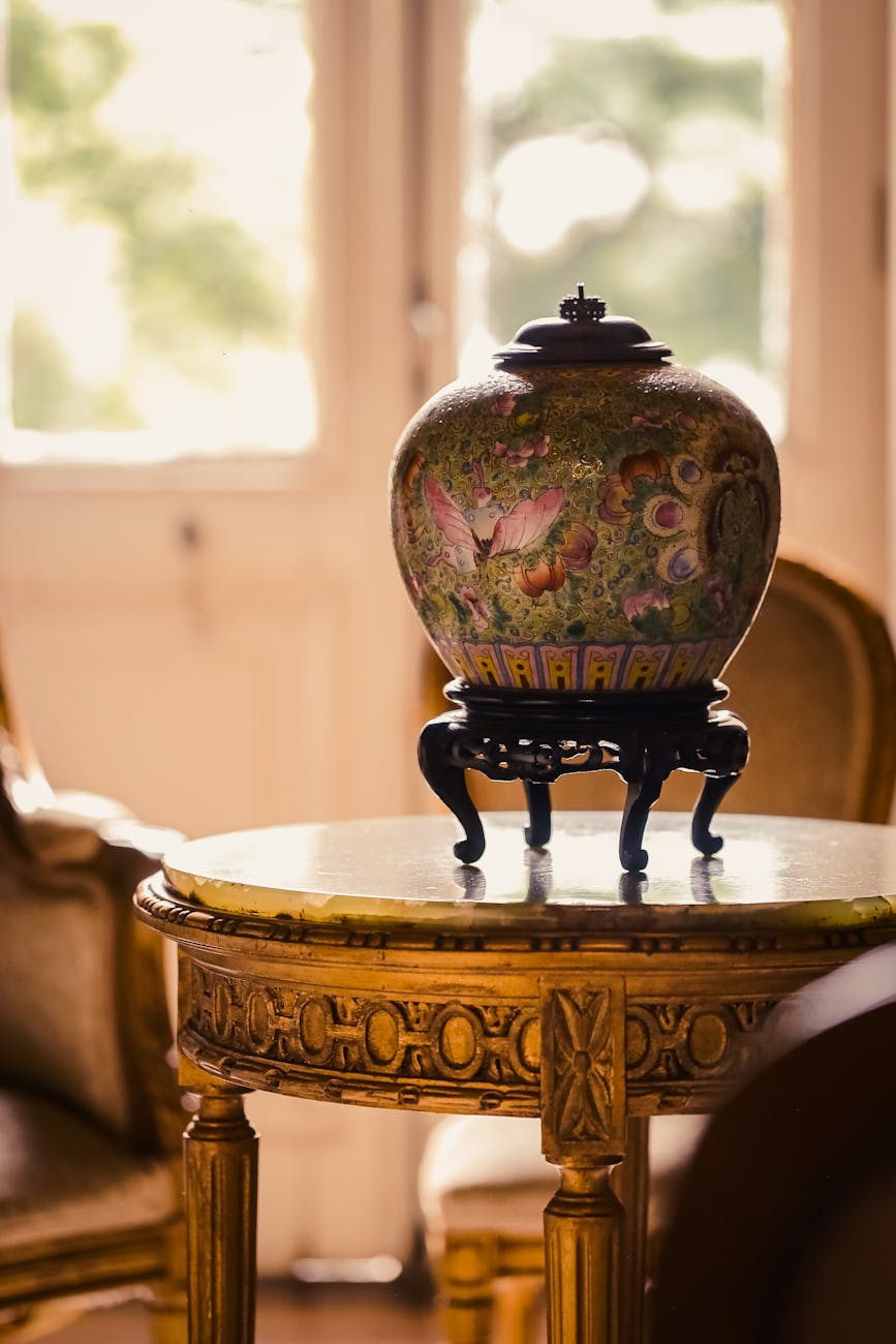 chinese potter vase on table