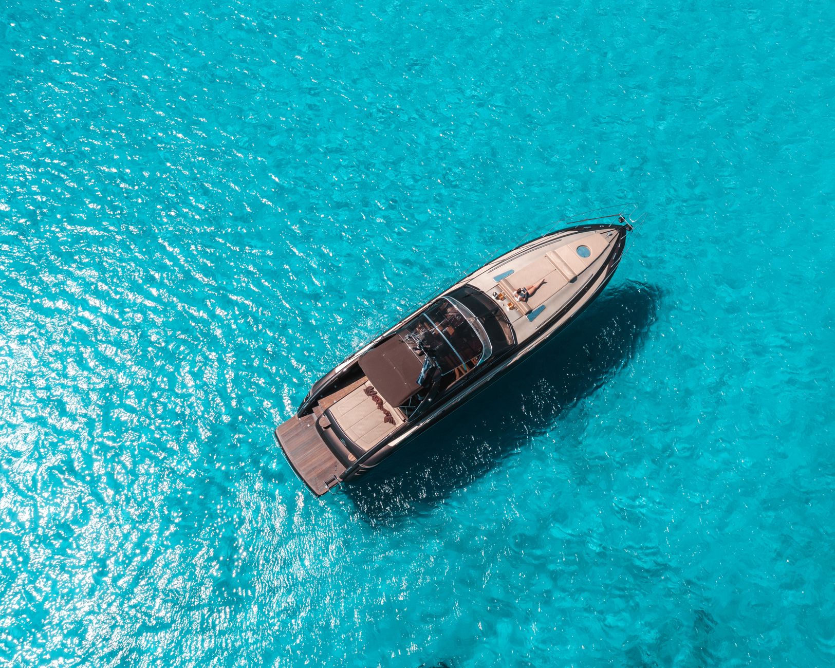 a top view of a speedboat