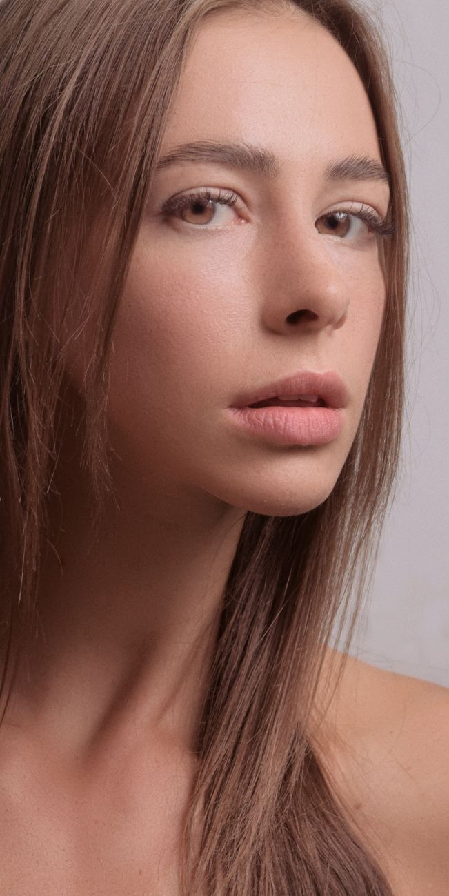 a beautiful woman with brown eyes