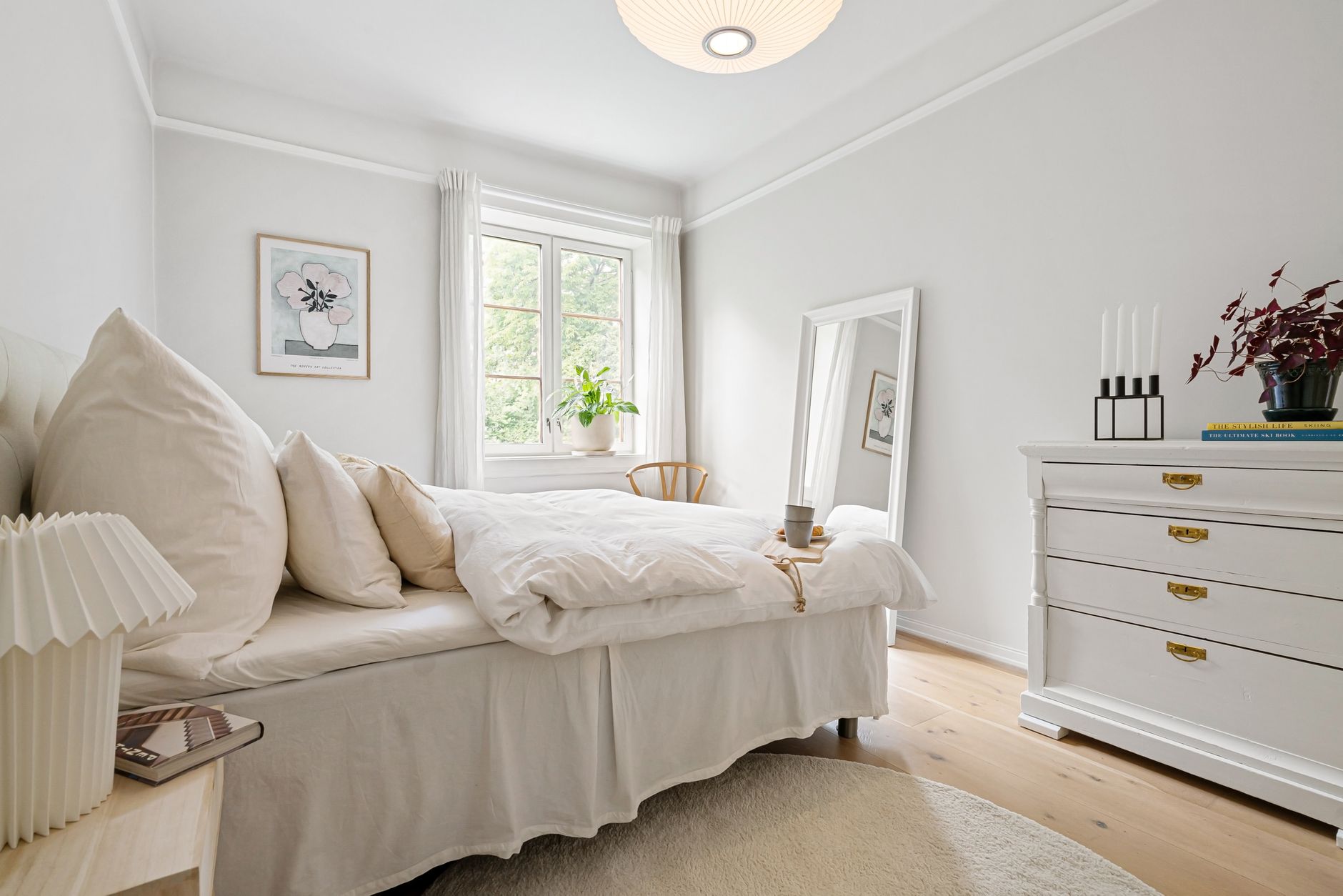 interior of a modern minimalist bedroom